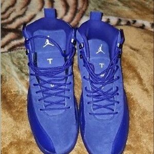 Selling deep royal blue 12s